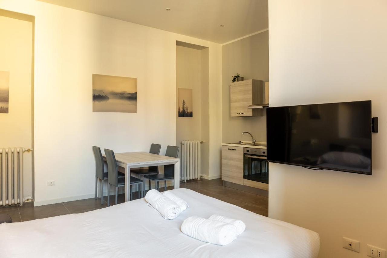 Newly Renovated Loft Near Centrale Milan Exterior photo