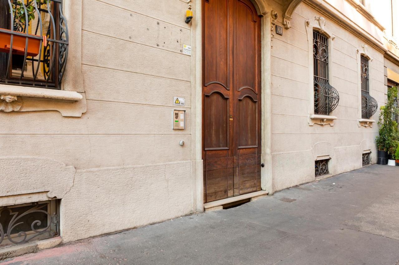 Newly Renovated Loft Near Centrale Milan Exterior photo